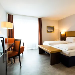 Hotel Domus, München
